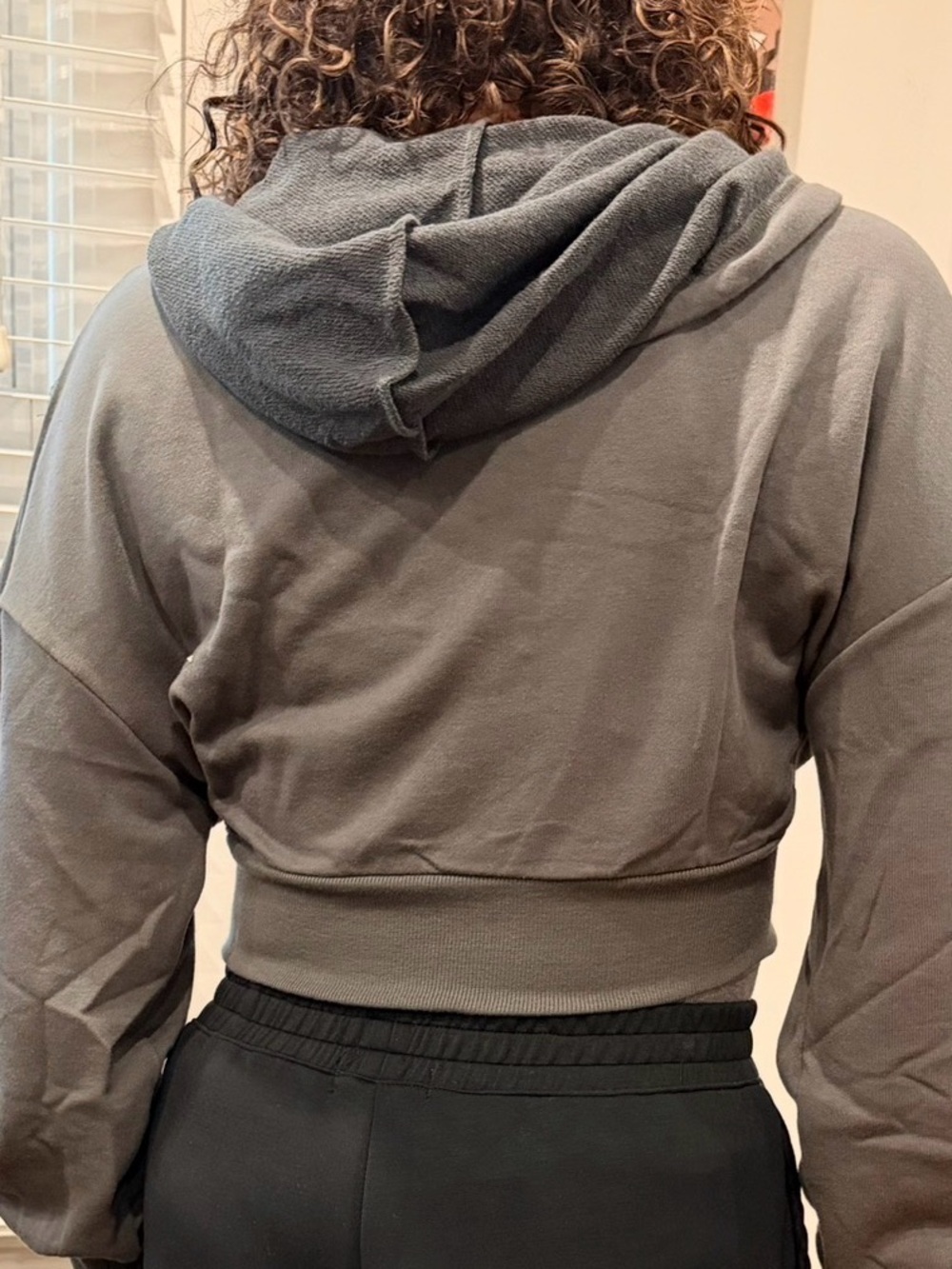Women’s Cropped Hooded Pullover Sweatshirt - Gray